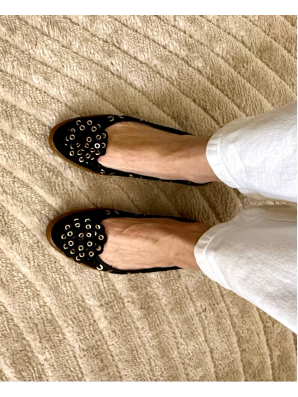 Yves Saint Laurent vintage Black & metallic Eyelet with floral Flats 8.5 - Picture 2 of 9